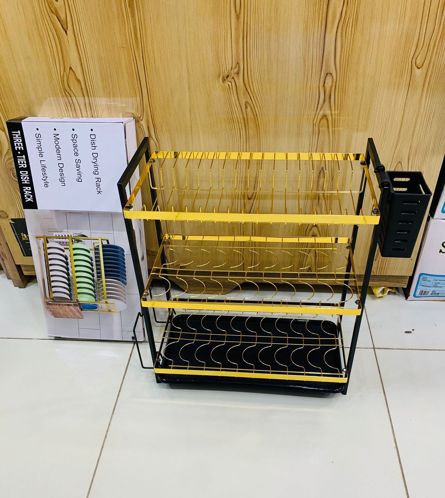 MAGNETIC STEEL WITH GOLDEN/BLACK NEW STYLE DISH RACK FANCY (3 layer)