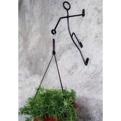 New Stylish Wall Mounted Metal Wire Wall Basket Stand Metal Body